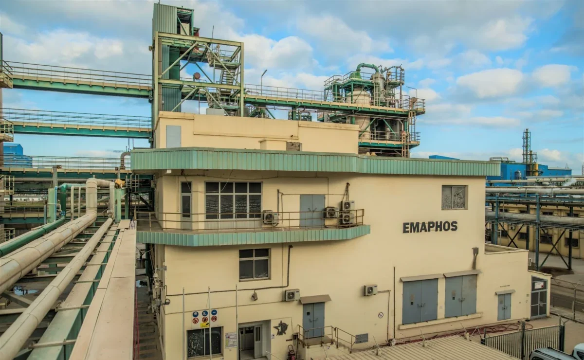 emaphos