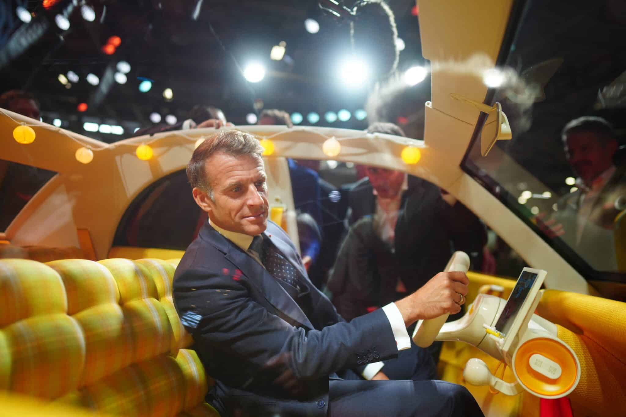 FRANCE – AUTO – SHOW – FAIR – GOVERNMENT